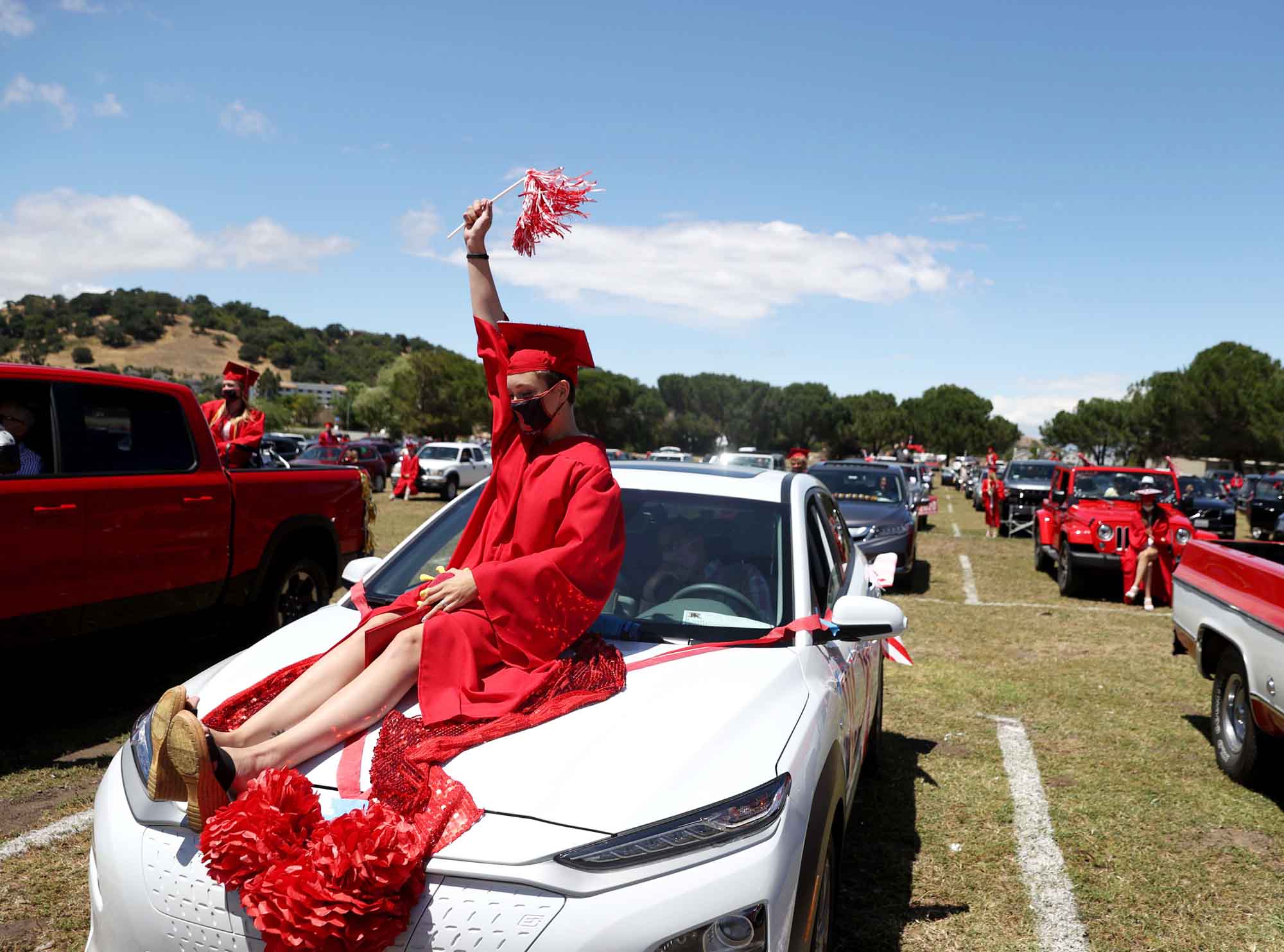 Upacara Kelulusan SMA di Tengah Covid-19
