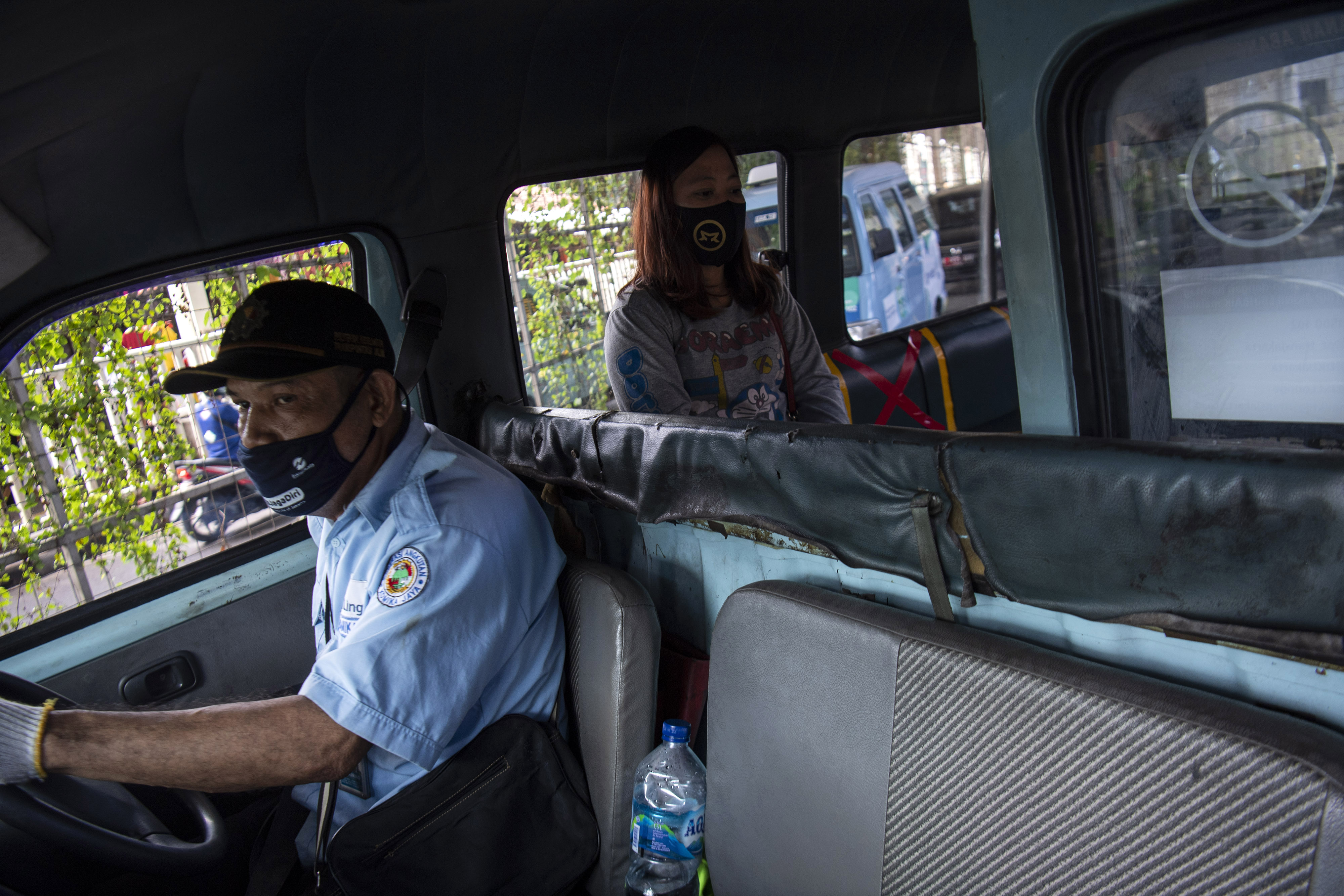 Mikrotrans Jak Lingko Kembali Beroperasi