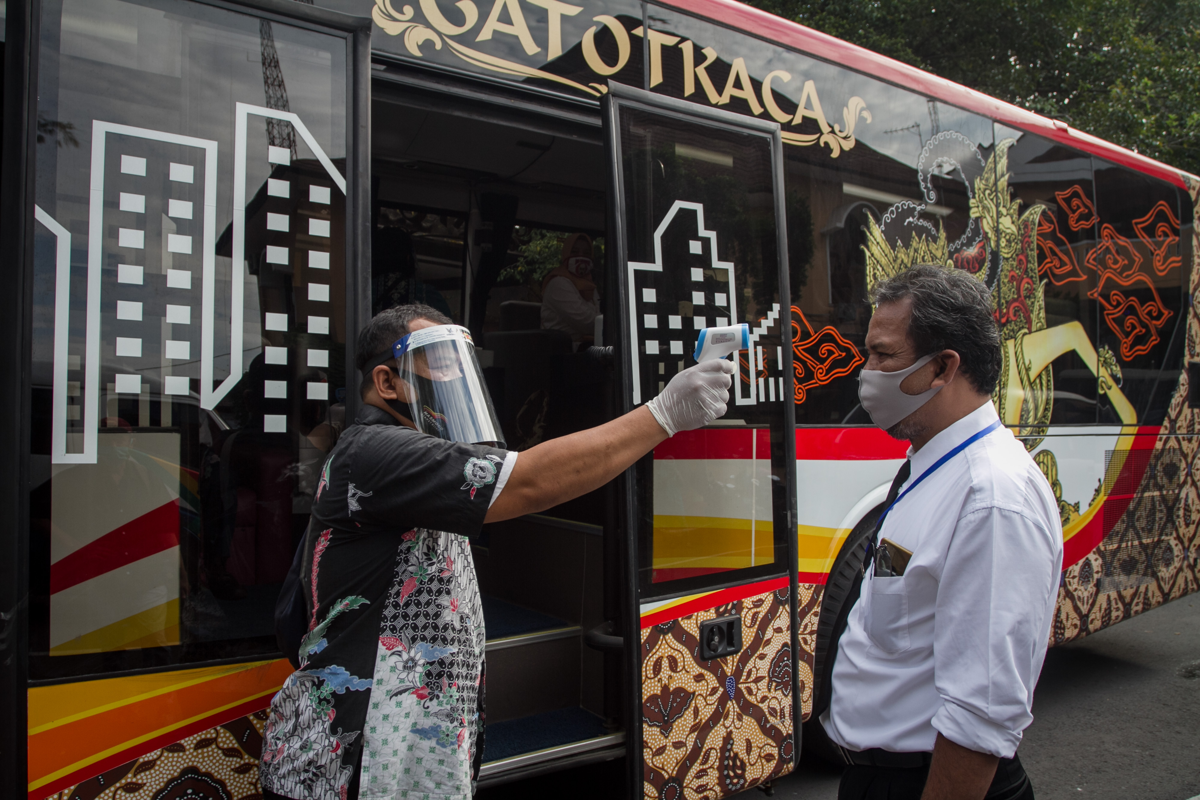 Protokol Kesehatan Bus Rapat Gatotkaca