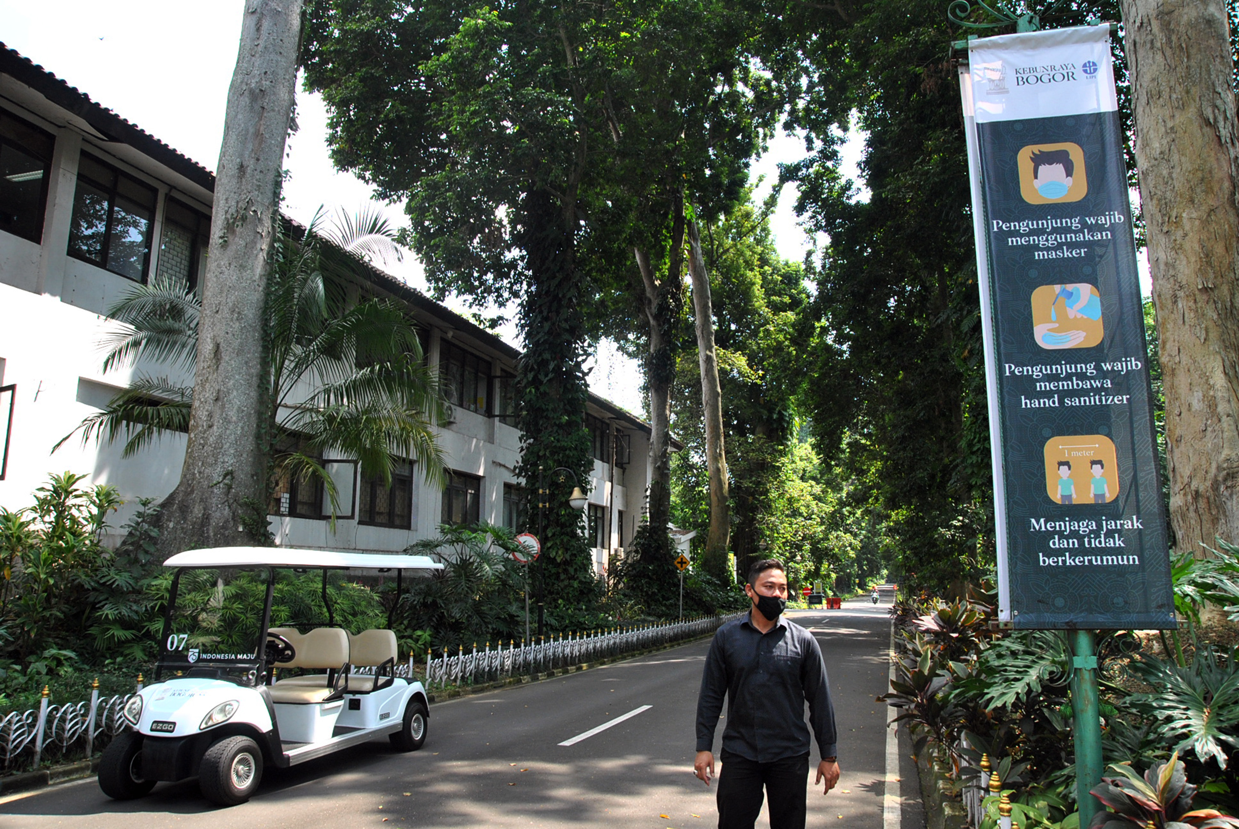 Persiapan Dibukanya Kembali Kebun Raya Bogor