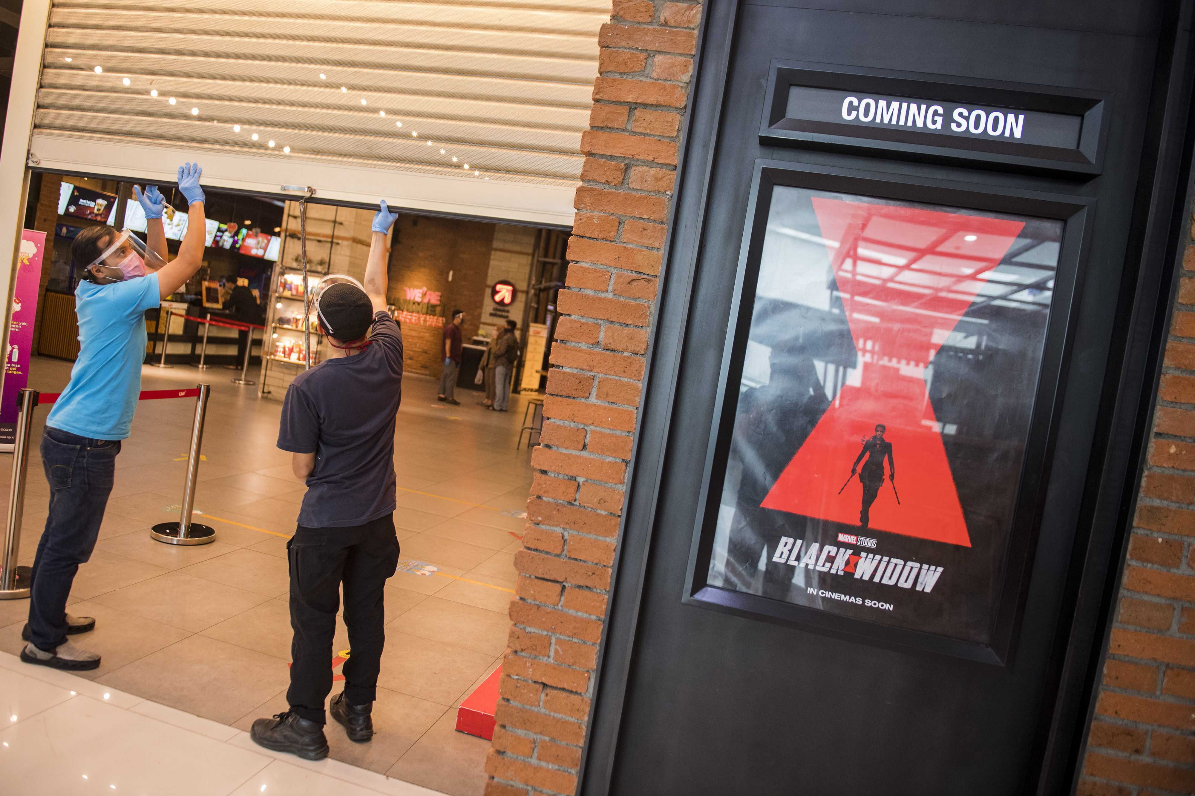 Simulasi Pembukaan Bioskop