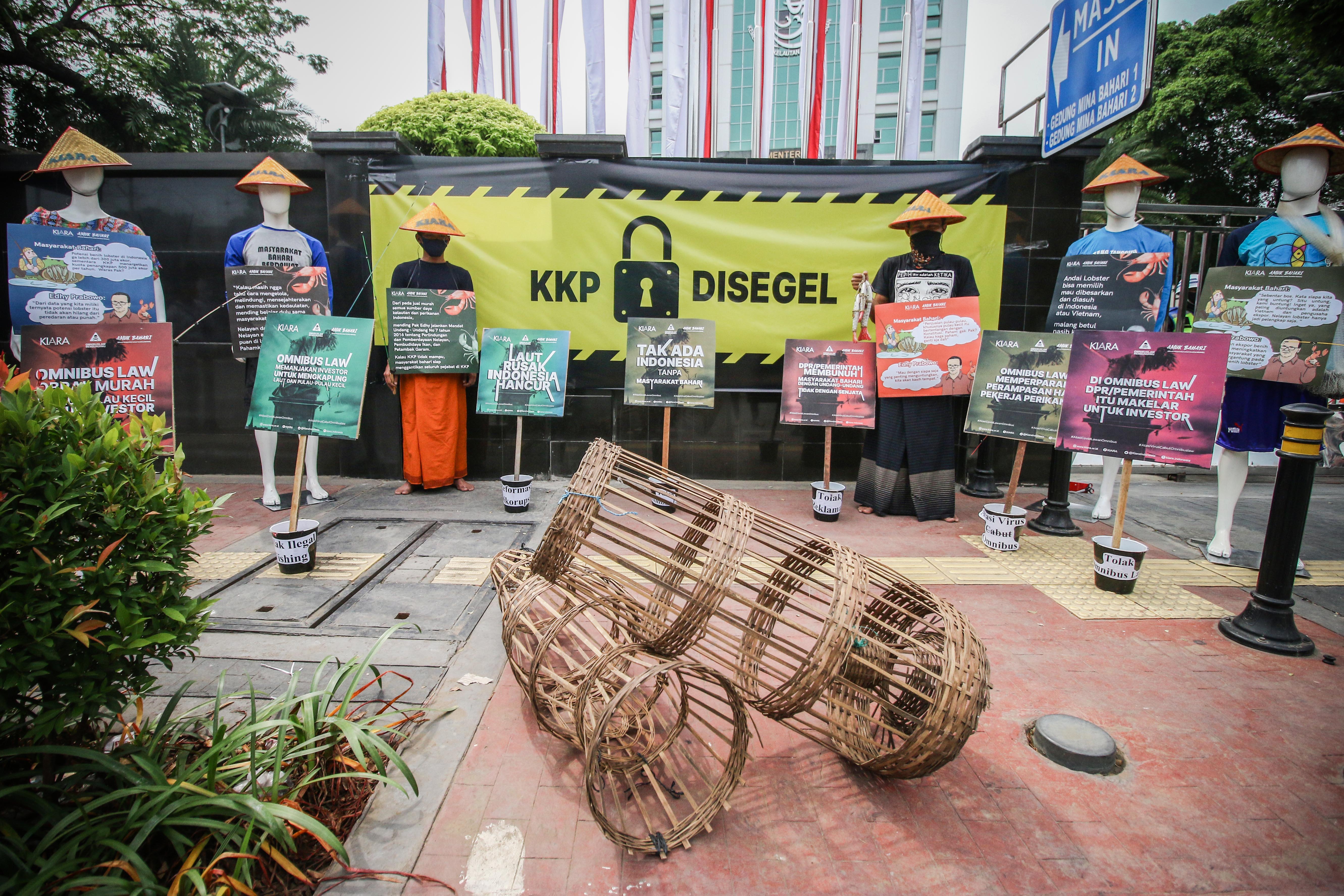 Protes Kebijakan Menteri Kelautan dan Perikanan