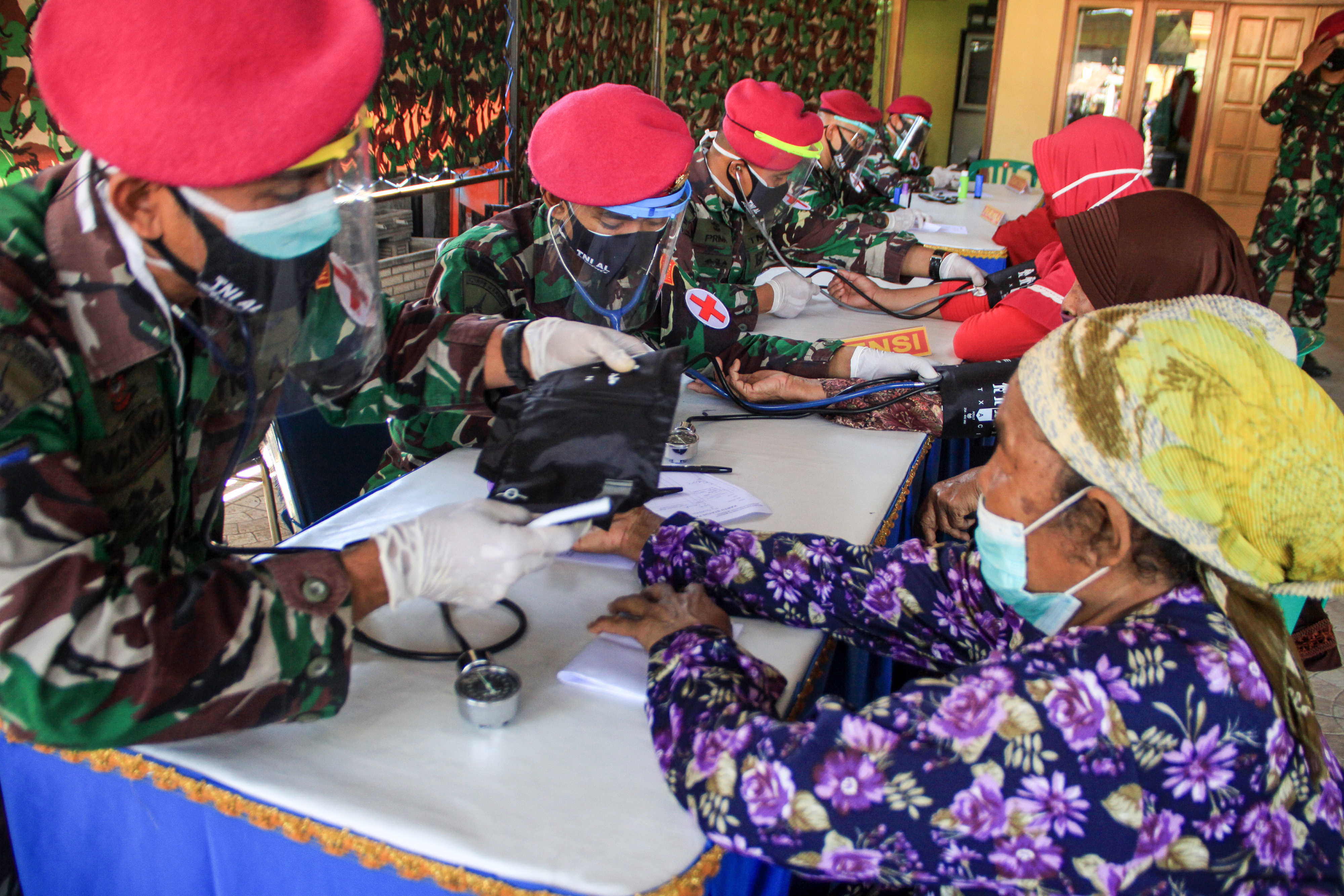 Bakti Sosial Korps Marinir