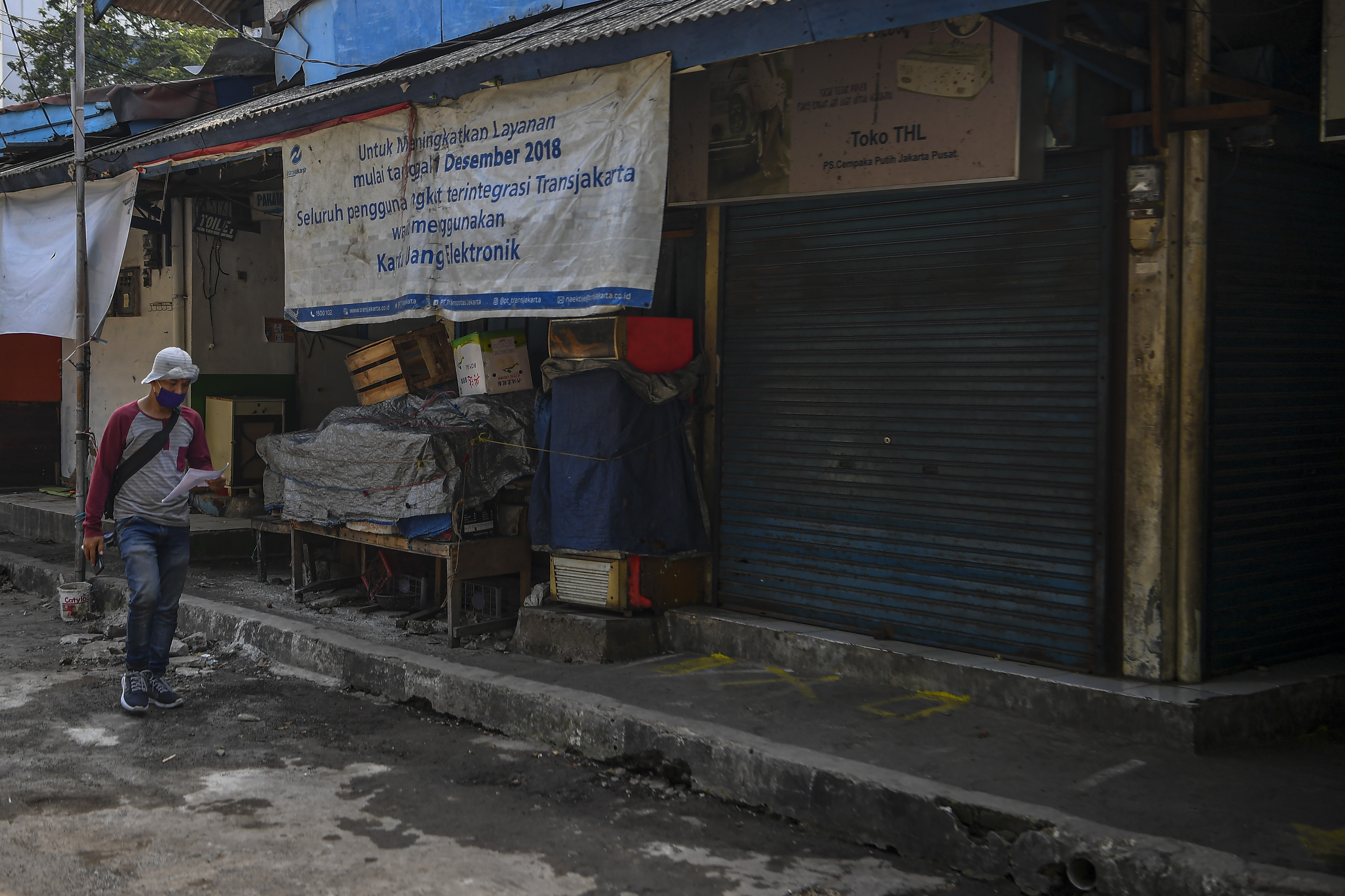 Pasar Cempaka Putih Tutup Sementara