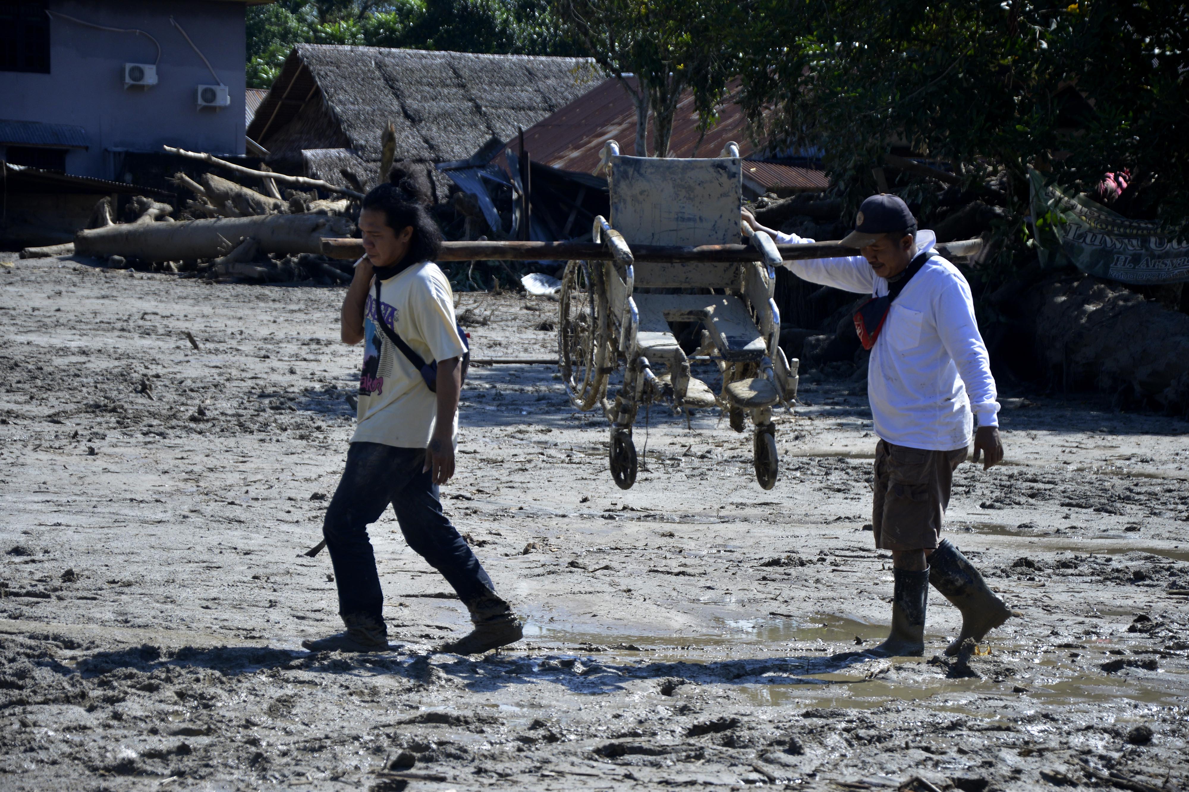 Mencari Barang Yang Tersisa
