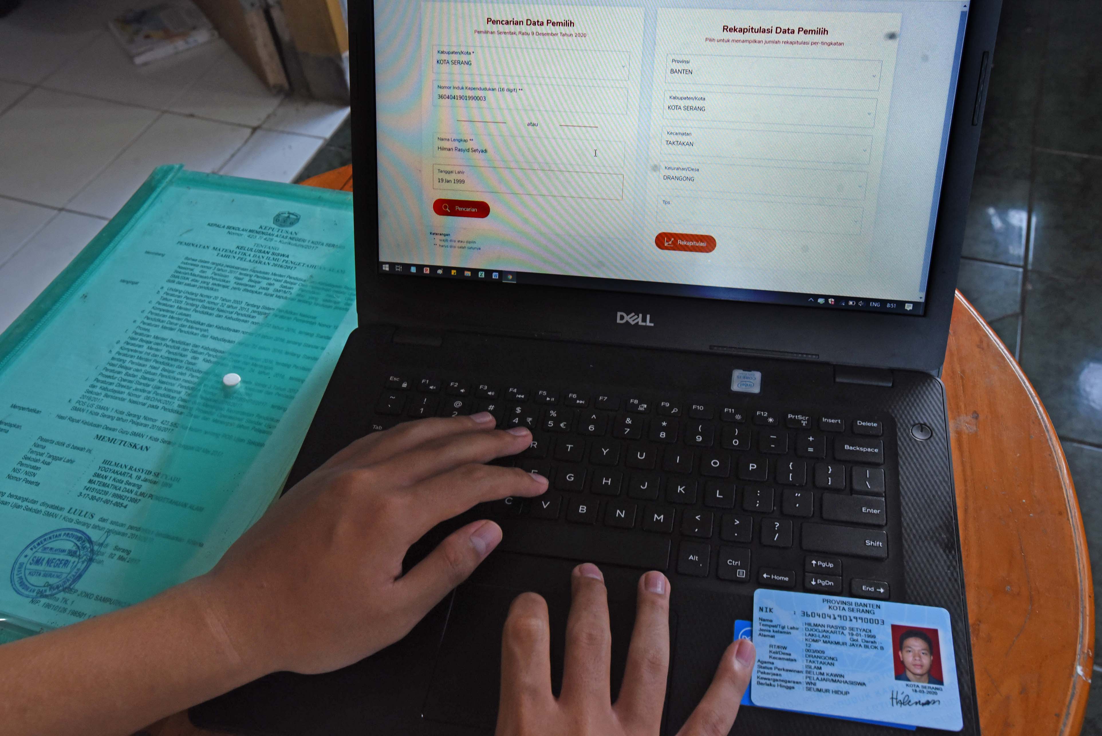 Klik Hak Pilih Secara Daring