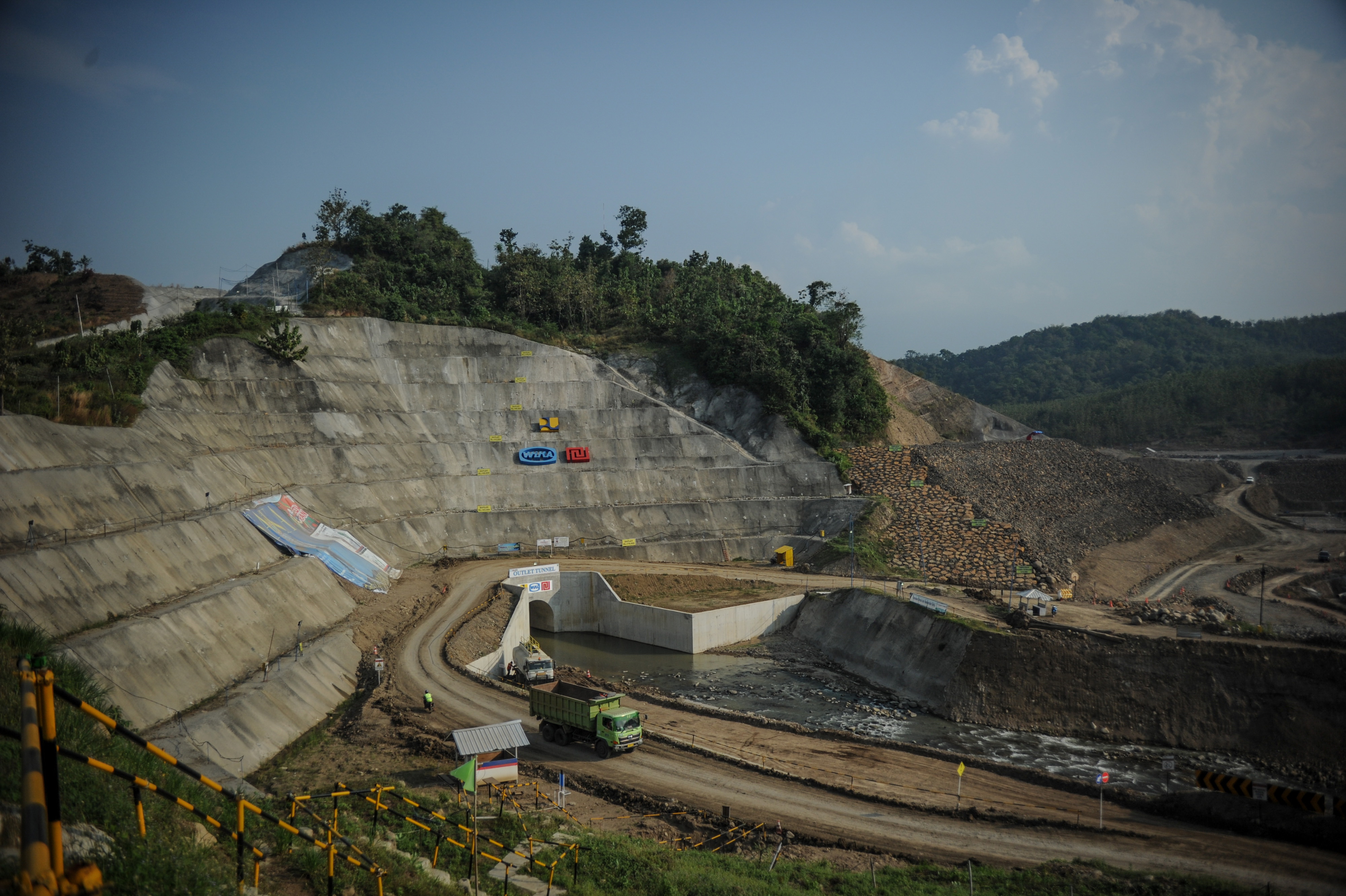 Pembangunan Bendungan Cipanas Sumedang