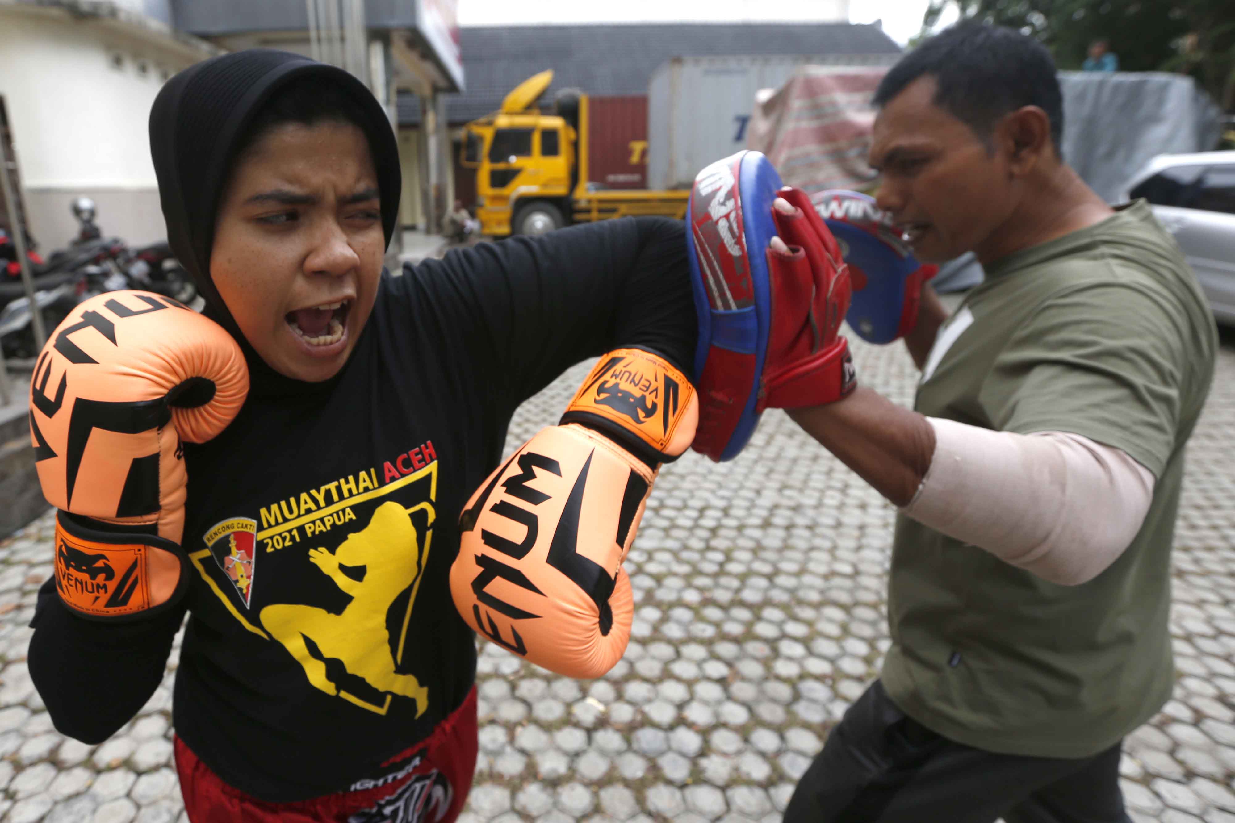 Latihan Atlet Muay Thai di Tengah Pandemi