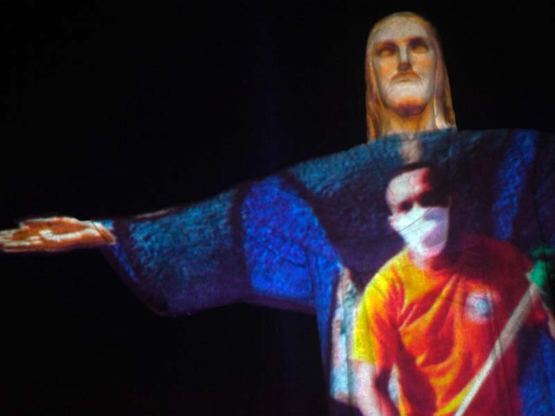 Penghormatan Kepada Korban Covid-19 di Brazil