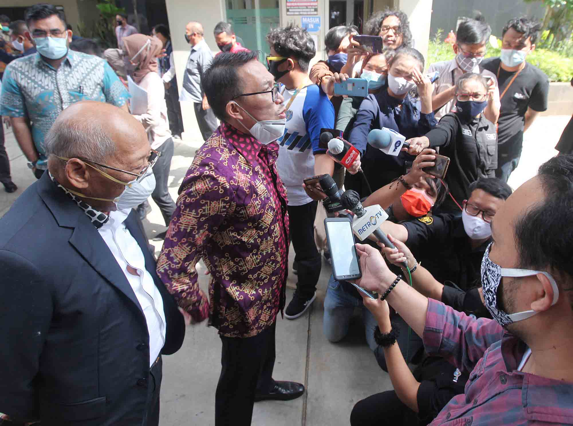 Komisi III DPR Mengadakan Rapat di Gedung KPK 