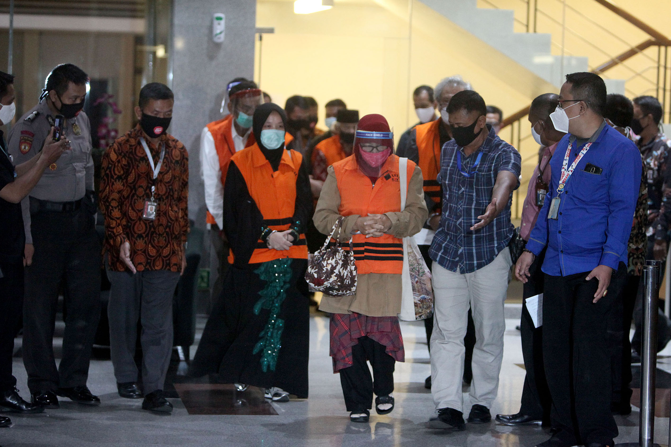 KPK Tahan 11 Tersangka Anggota DPRD Sumut