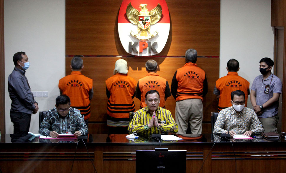 KPK Tahan Lima Tersangka Proyek Fiktif Waskita Karya