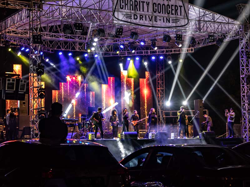 Konser Musik Drive In Semarang