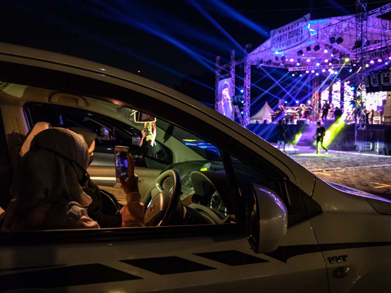 Konser Musik Drive In Semarang