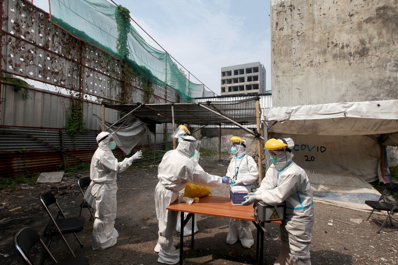 Tes Swab di Pasar Tasik Tanah Abang