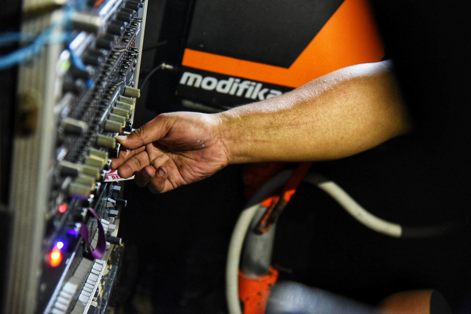 Layar Tancap Alternatif Hiburan Warga