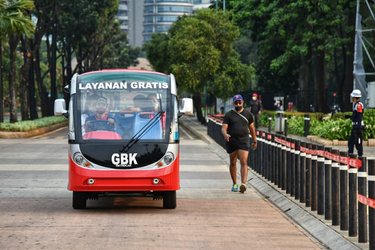Shuttle Bus Gratis di Kawasan Gelora Bung Karno