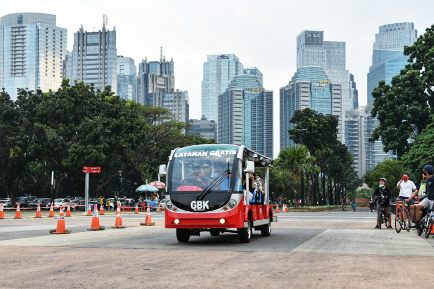 Shuttle Bus Gratis di Kawasan Gelora Bung Karno