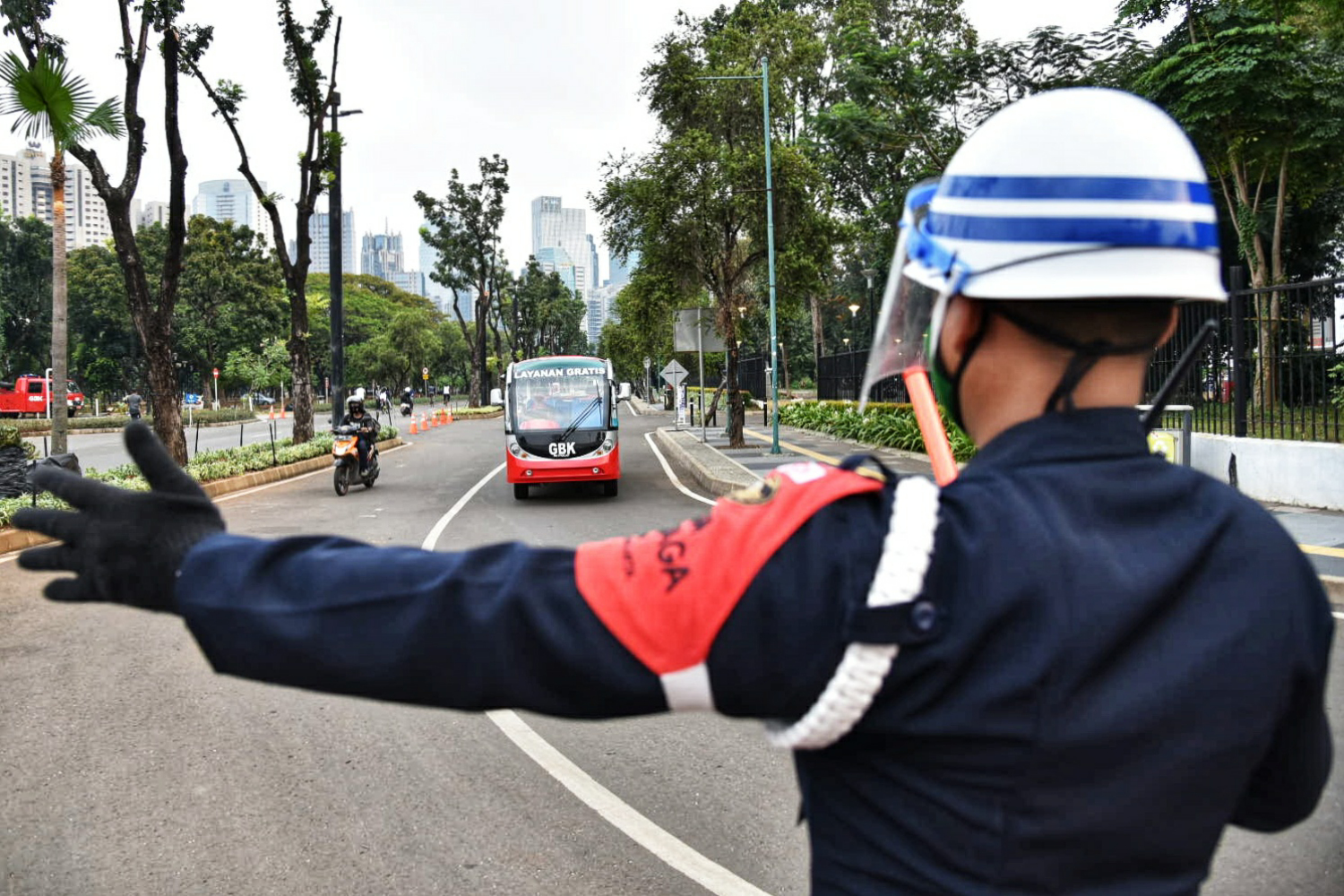 Shuttle Bus Gratis di Kawasan Gelora Bung Karno