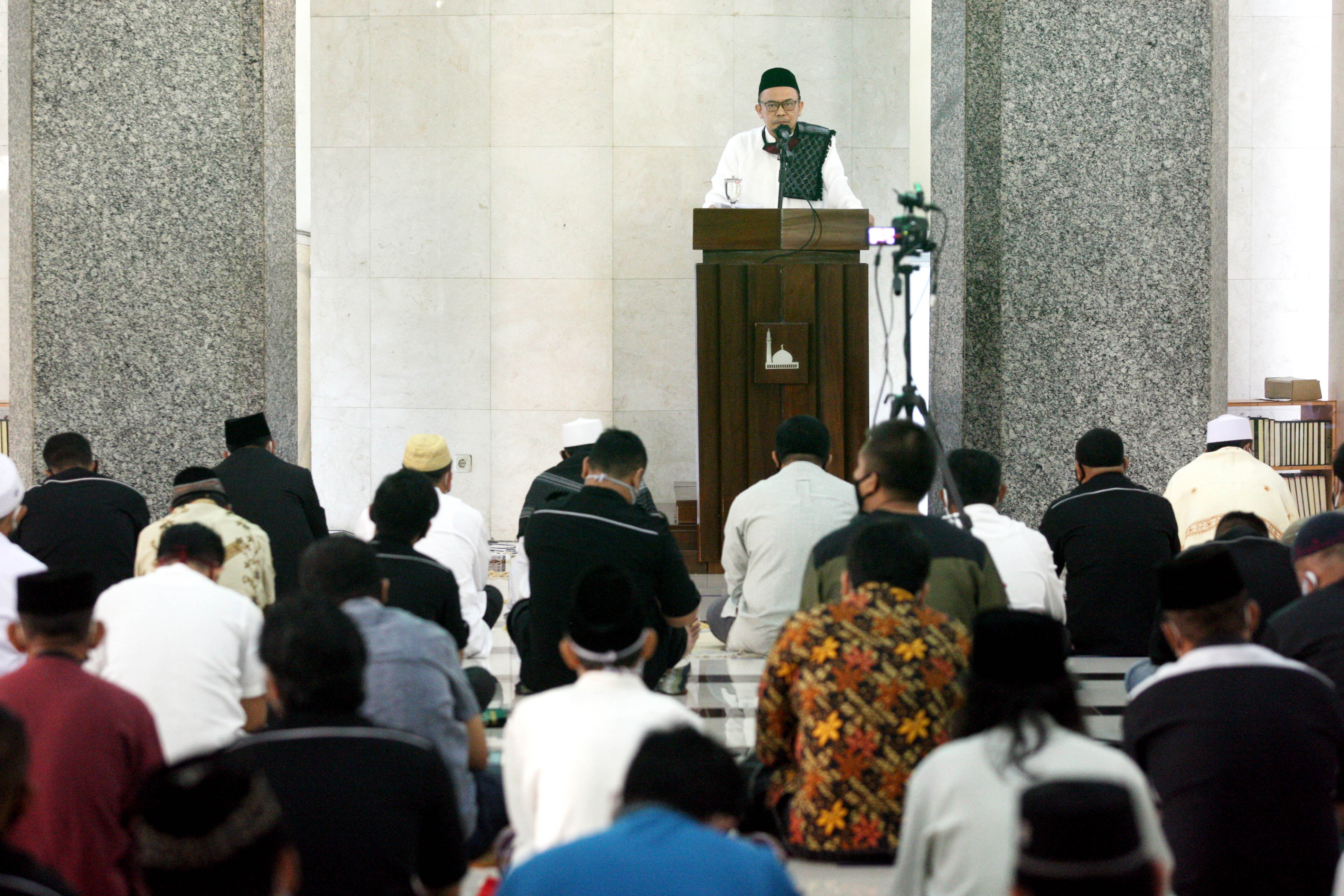 Protokol Kesehatan Salat Idul Adha di Masjid Nursiah Daud Paloh
