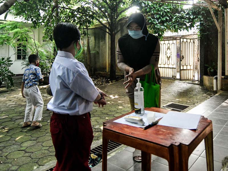 Wifi Gratis Untuk Pelajar dari Warga