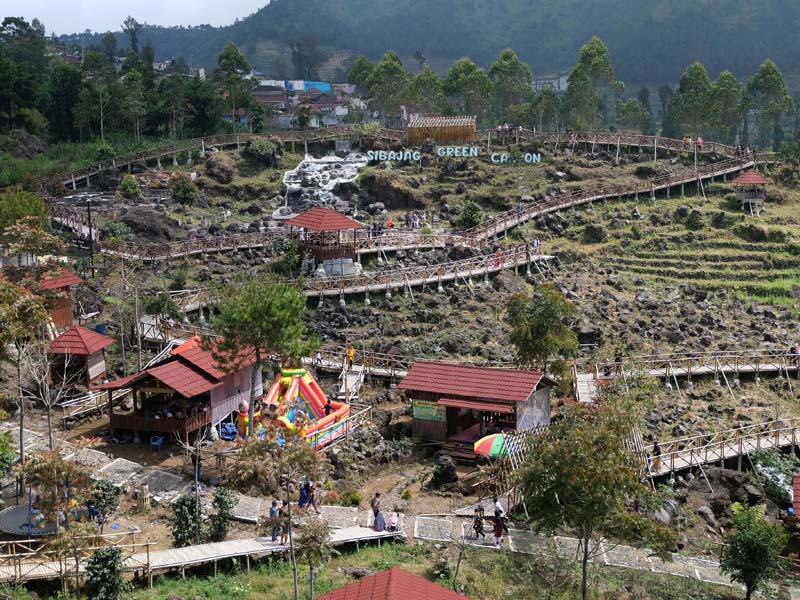 Wisata di Jawa Tengah Mulai Beroperasi