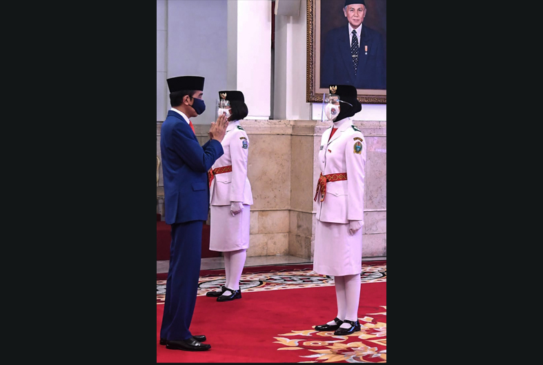 Pengukuhan 8 Anggota Paskibraka