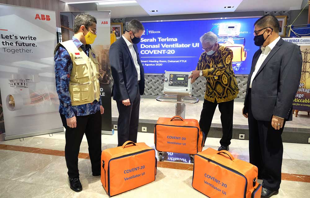  UI Bersama ABB Power Grids Donasikan Ventilator Covid-19