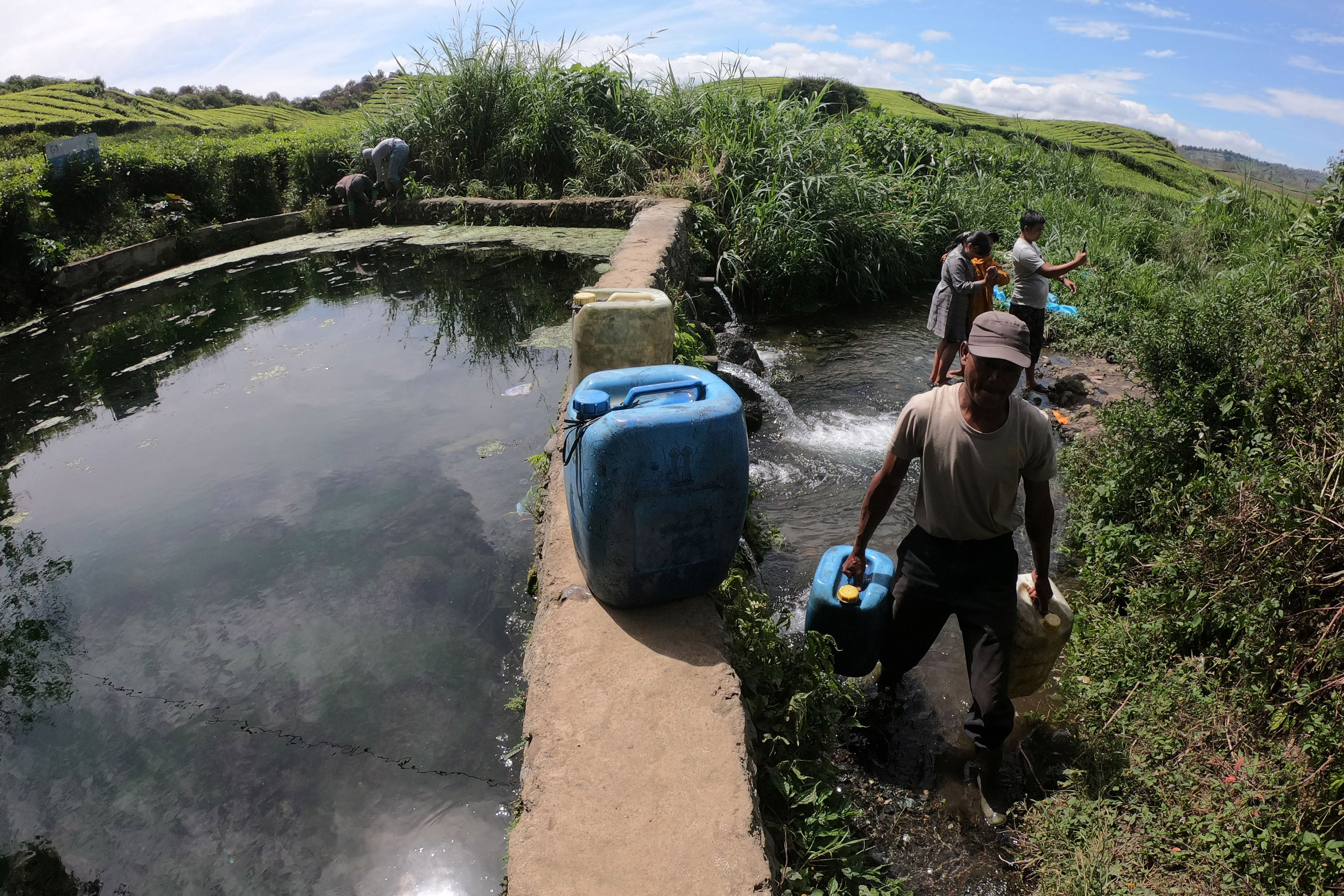 Manfaatkan Sumber Mata Air