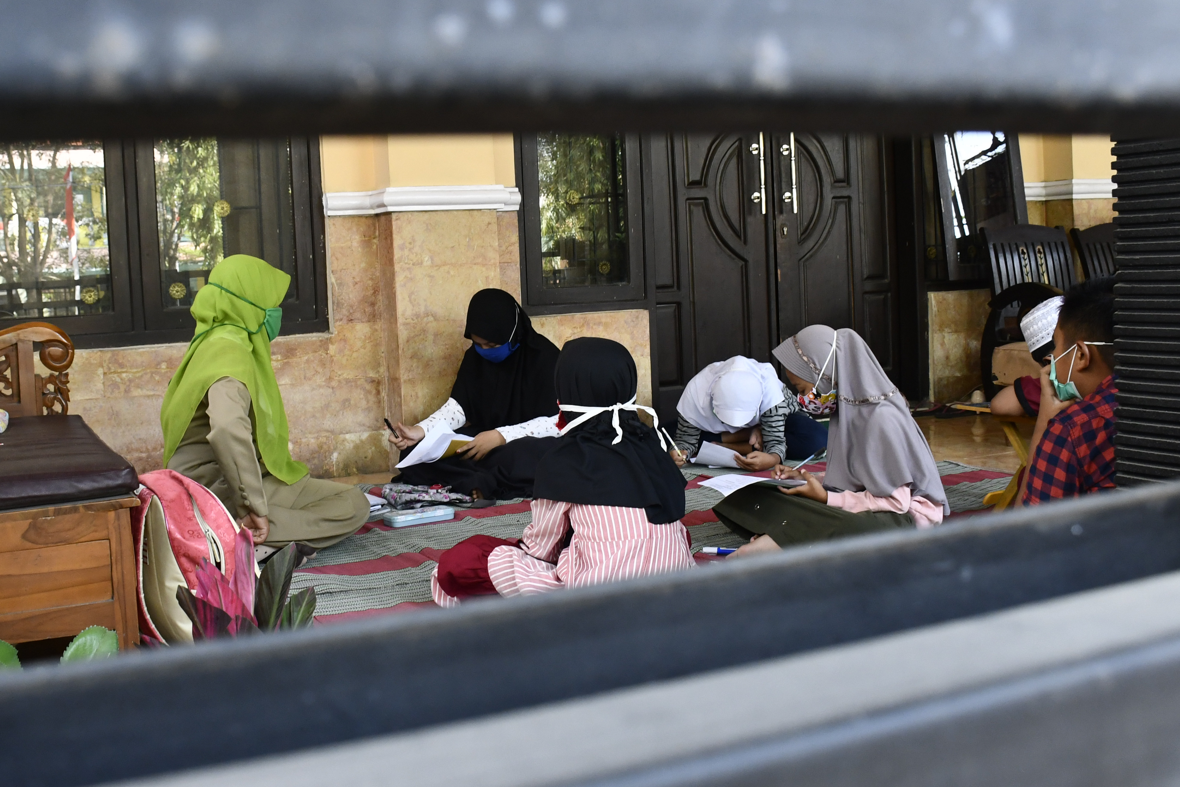 Guru Pastikan Penyerapan Materi Daring