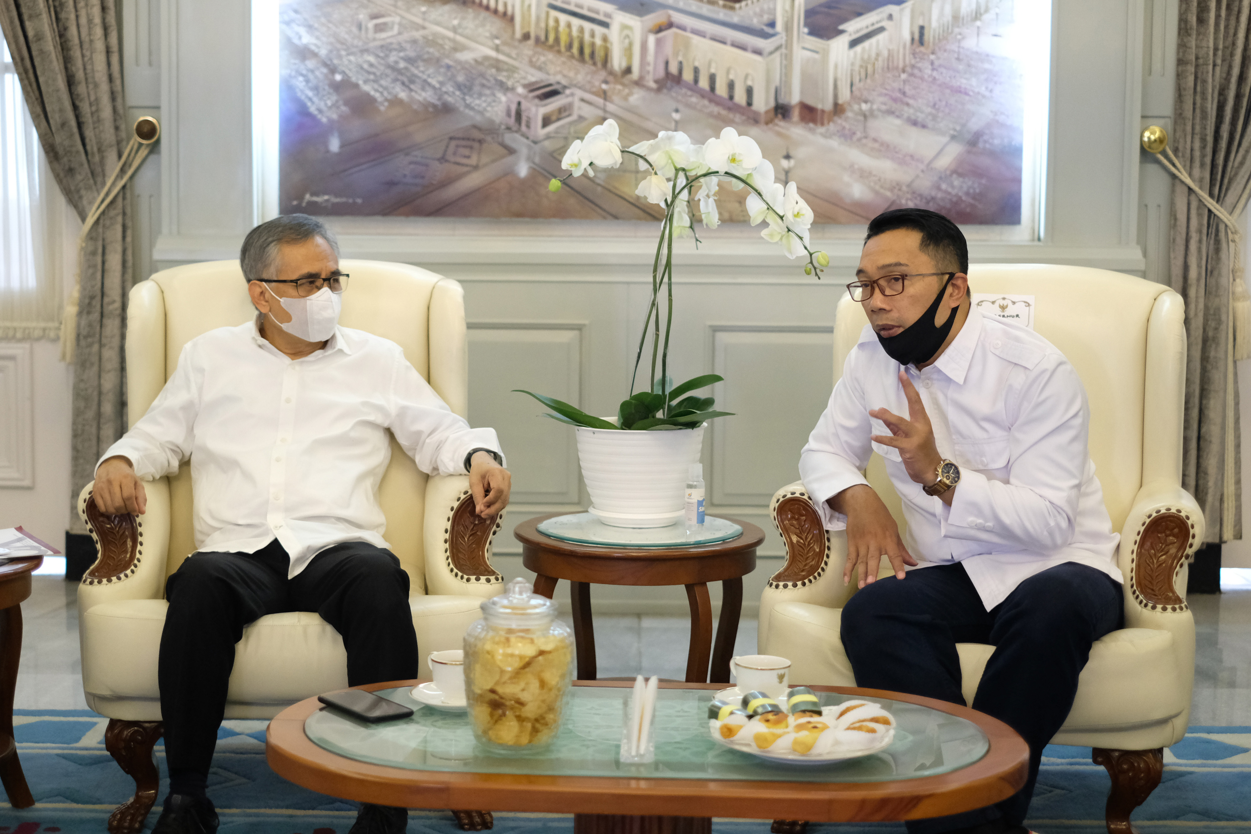 Pertemuan OJK Dengan Pelaku Usaha