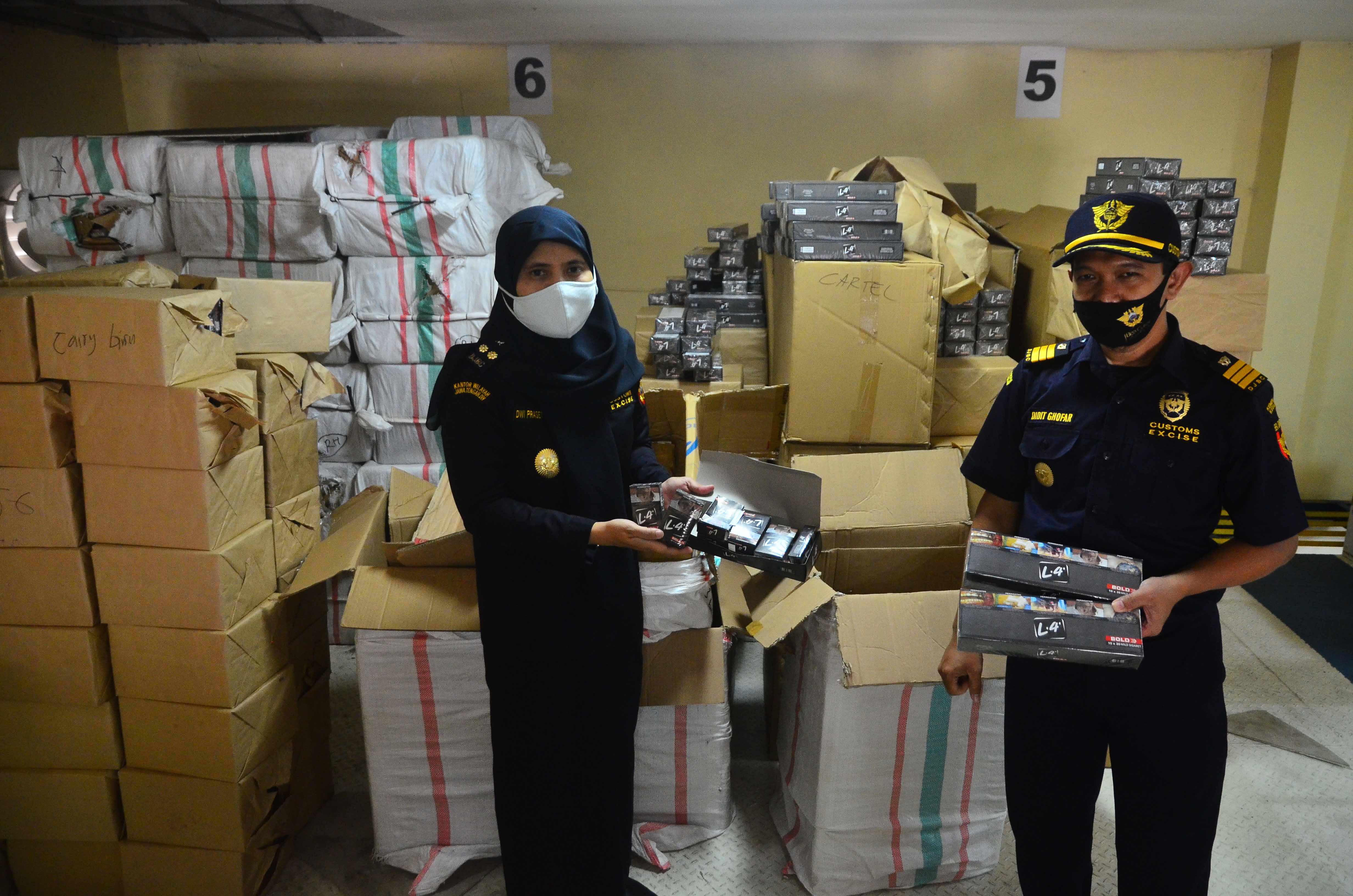 Rokok Ilegal di Kudus