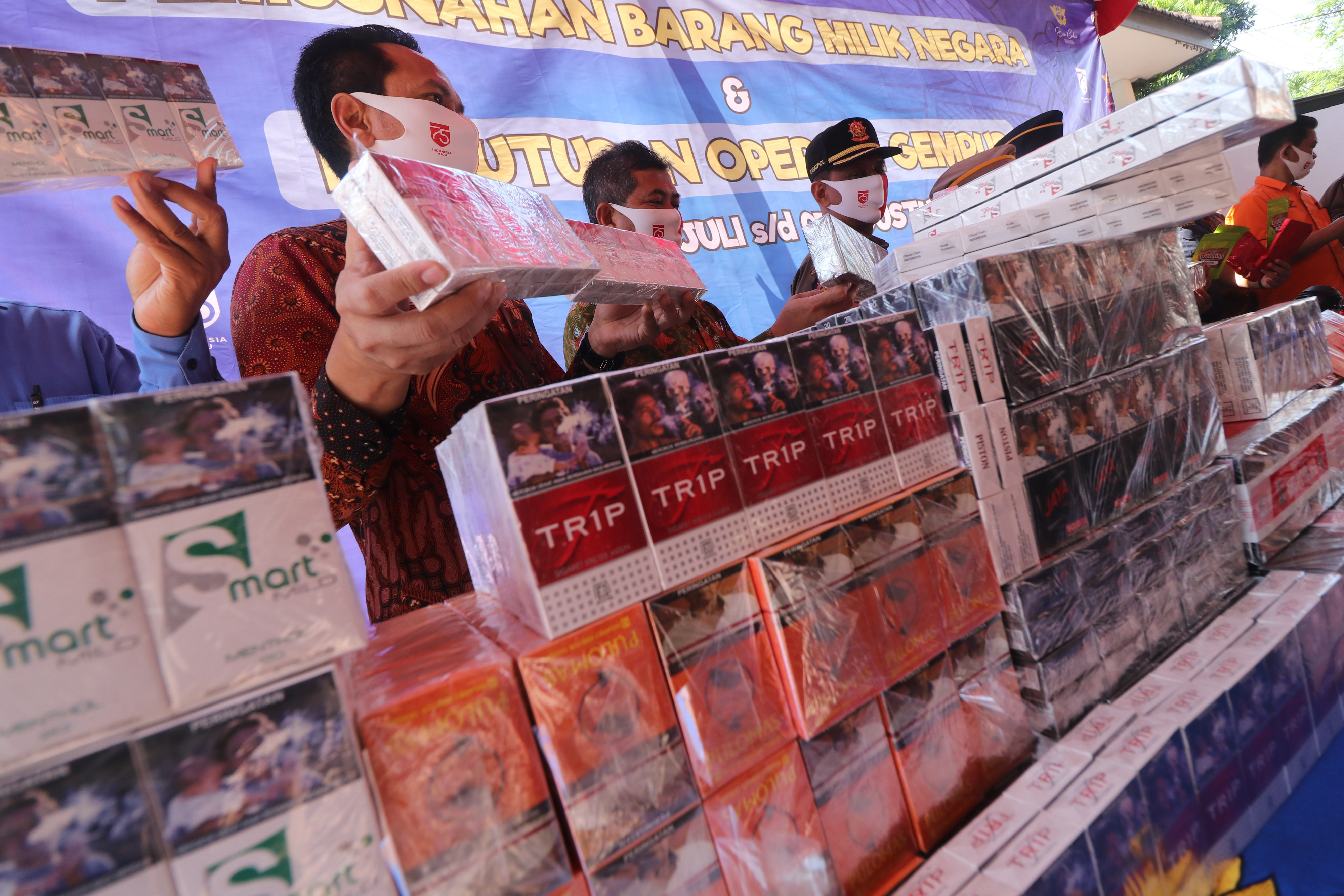 Pemusnahan Barang Ilegal Bea Cukai Kediri