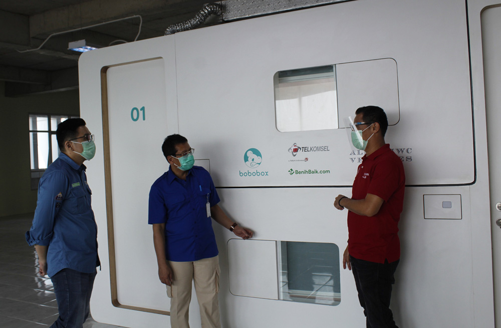 Donasi THR Karyawan Telkomsel Berupa Bantuan Sleeping Pods