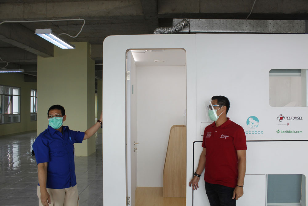 Donasi THR Karyawan Telkomsel Berupa Bantuan Sleeping Pods
