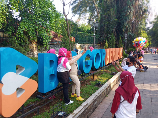 Menikmati Segarnya Pagi di Sekitar Kebun Raya Bogor