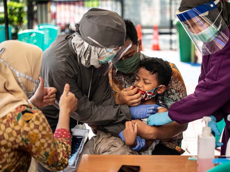 Bulan Imunisasi Anak Sekolah Di Jakarta