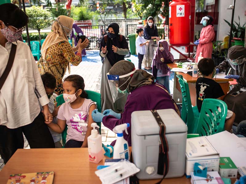 Bulan Imunisasi Anak Sekolah Di Jakarta
