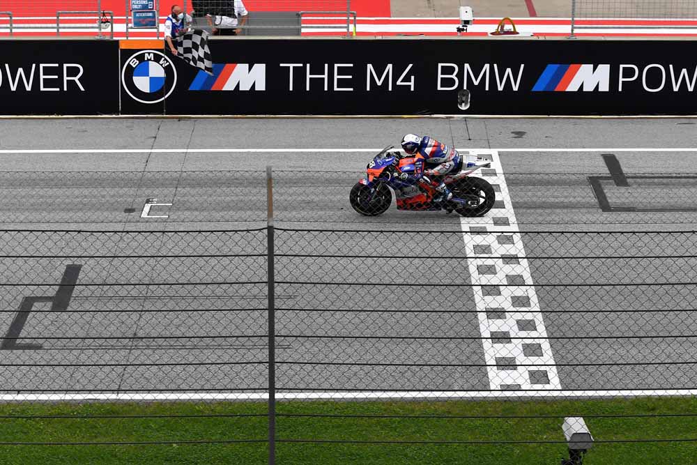 Pembalap Miguel Oliveira Memenangi Balapan di Sirkuit Austria