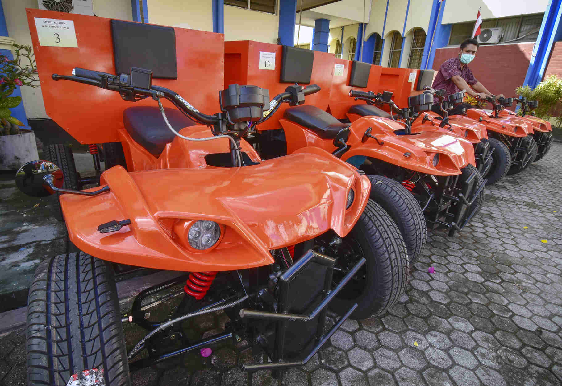 Pameran Teknologi Hasil Karya Siswa SMK di NTB 