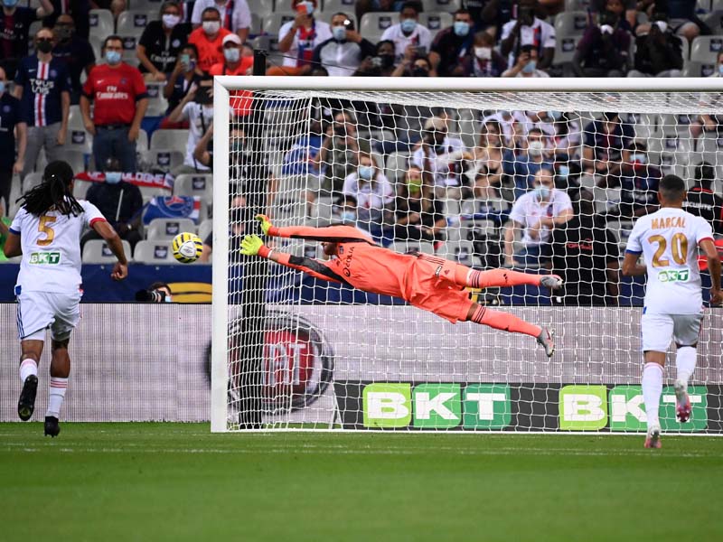 PSG-Lyon Imbang di Babak Pertama