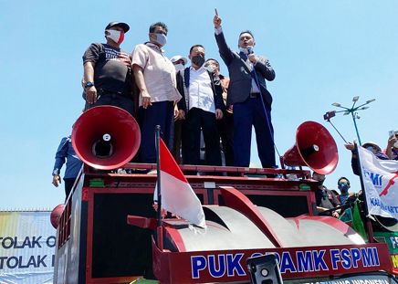 Willy Aditya Dari NasDem Temui Ribuan Buruh 