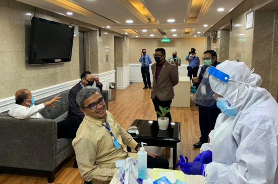 Fraksi NasDem Lakukan Swab Test Mandiri