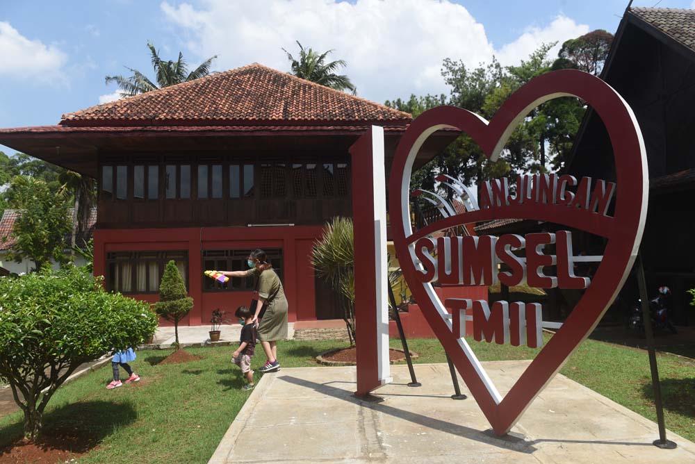 Taman Mini Sepi Pengunjung