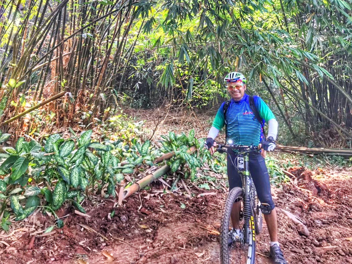 Saleh Husin Gowes Ke Gunung dan Hutan 