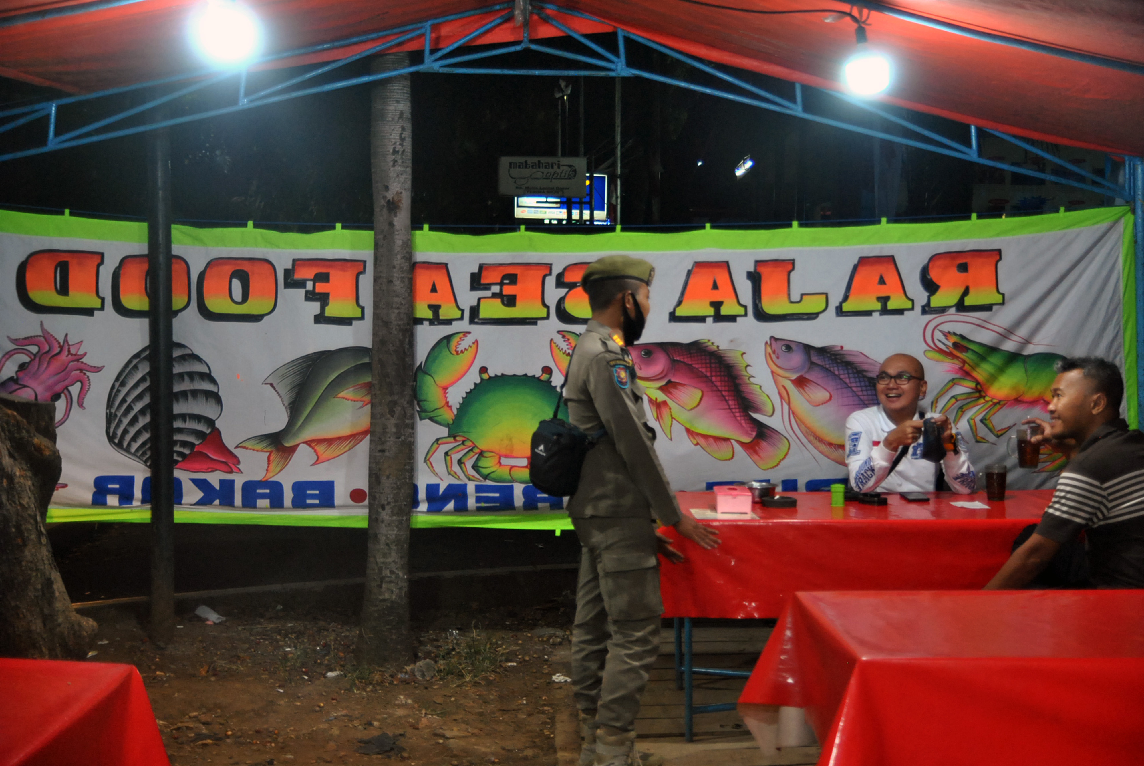 Patroli Jam Malam di Bogor