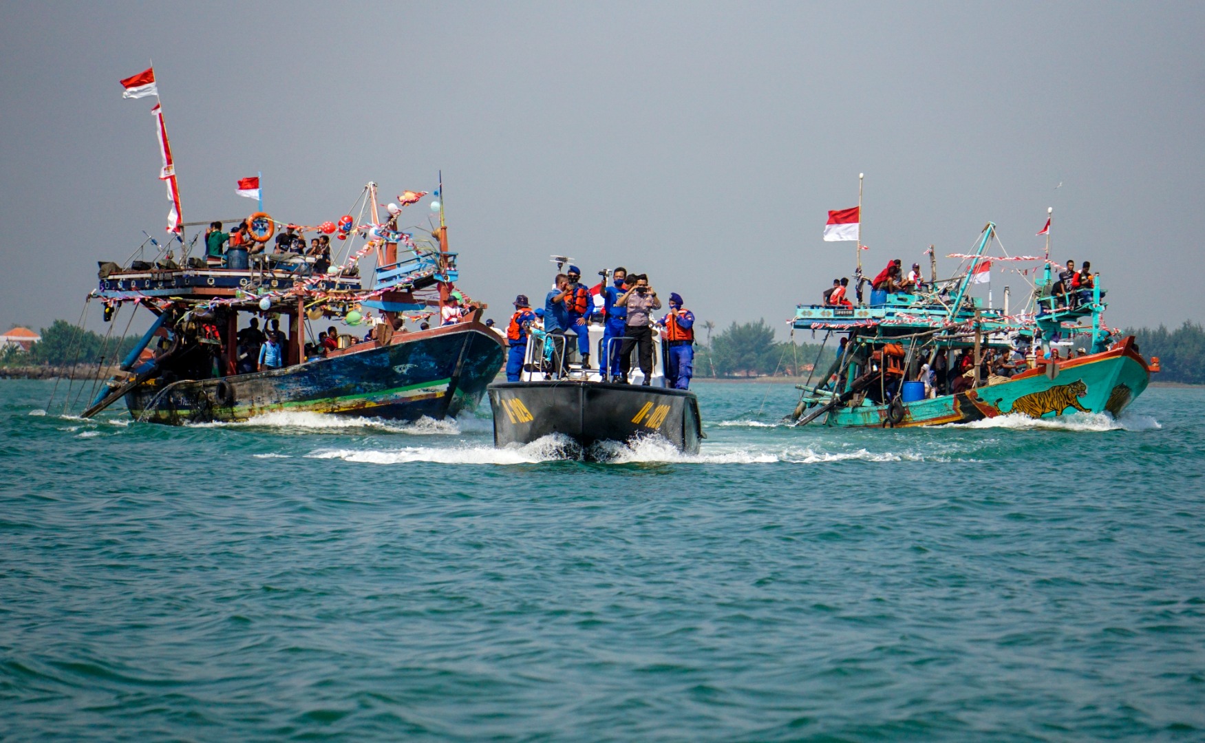 Sedekah Laut di Batang