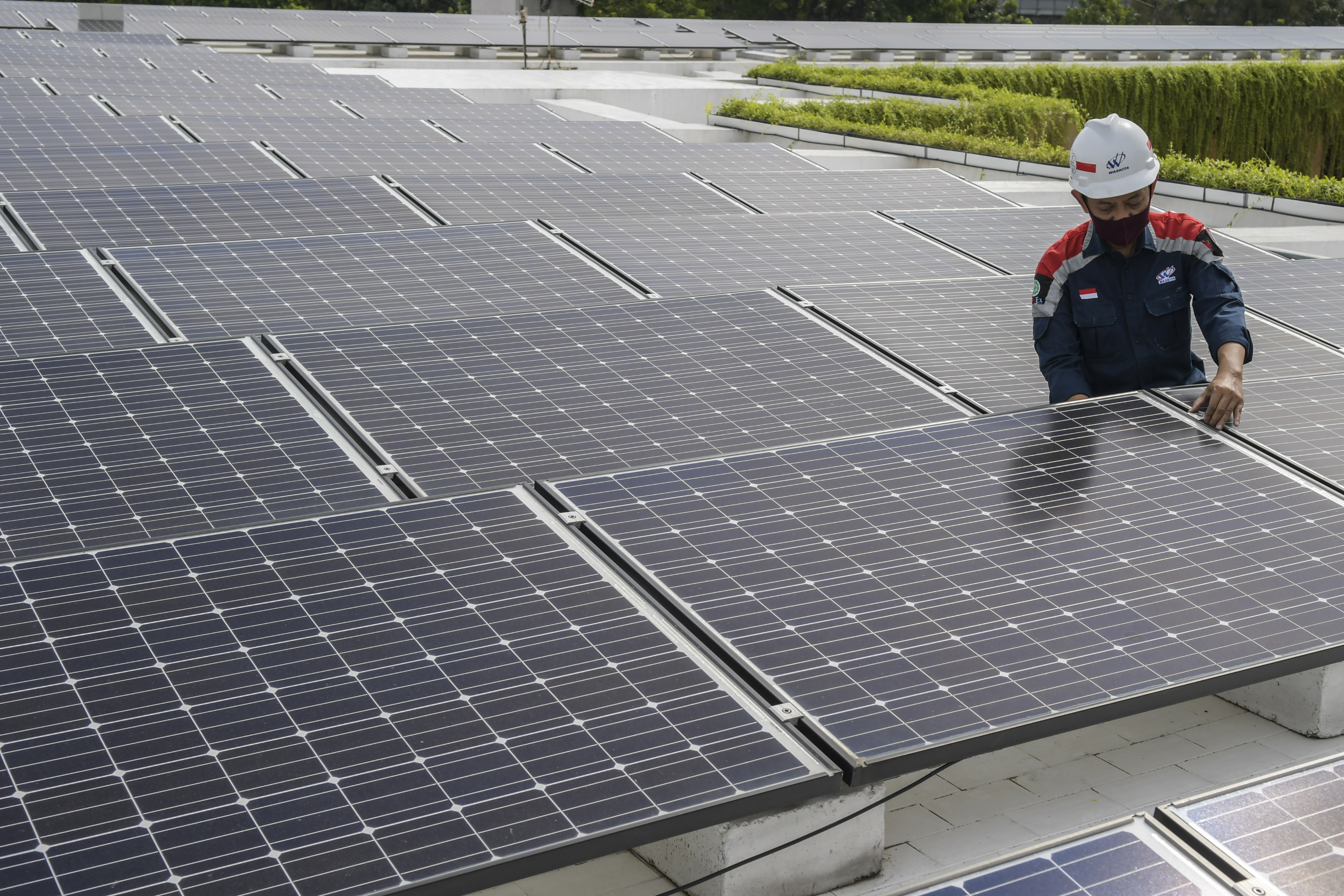 Penggunaan Panel Surya di Masjid Istiqlal