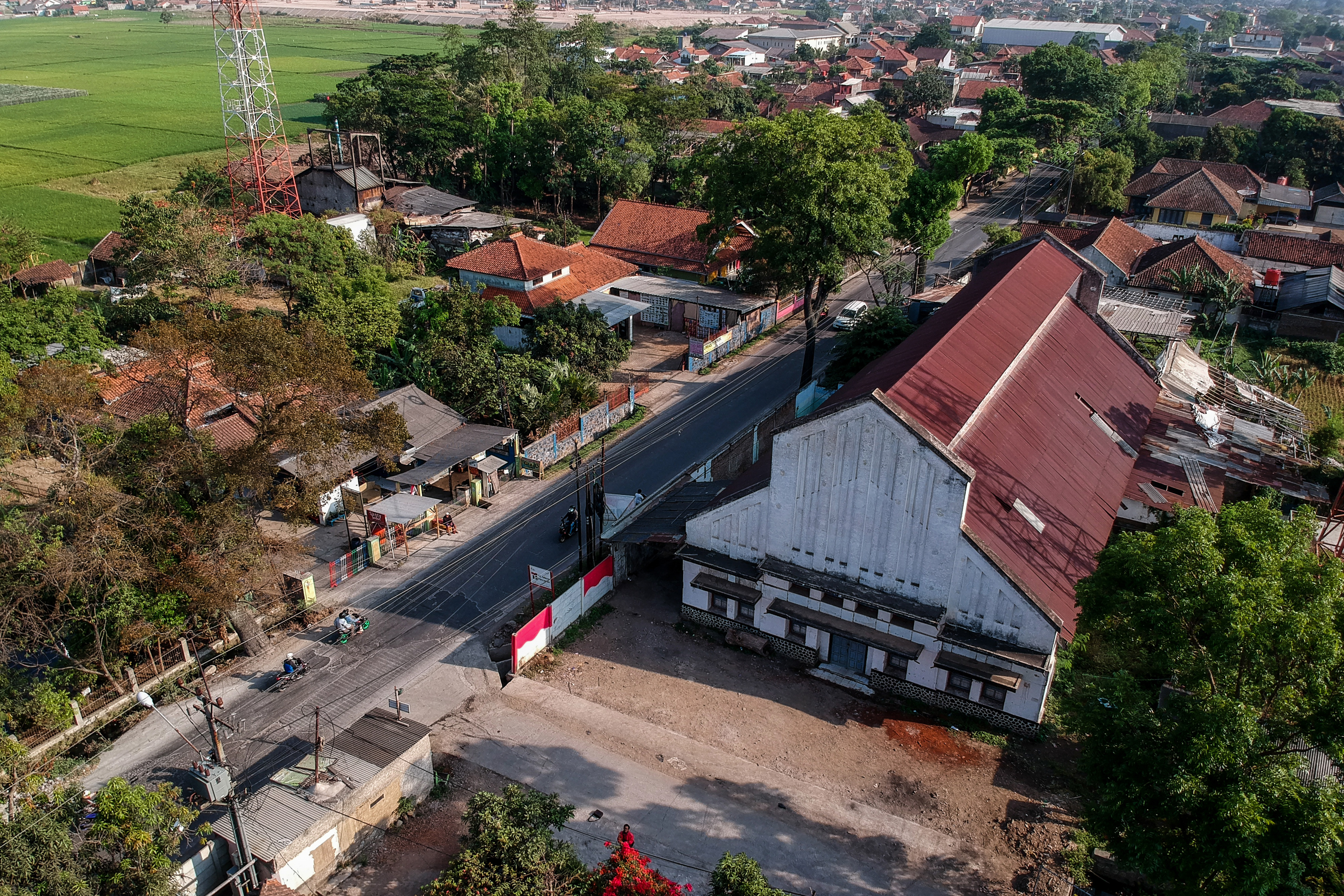 Gedung Peninggalan Stasiun Penerima Radio Malabar