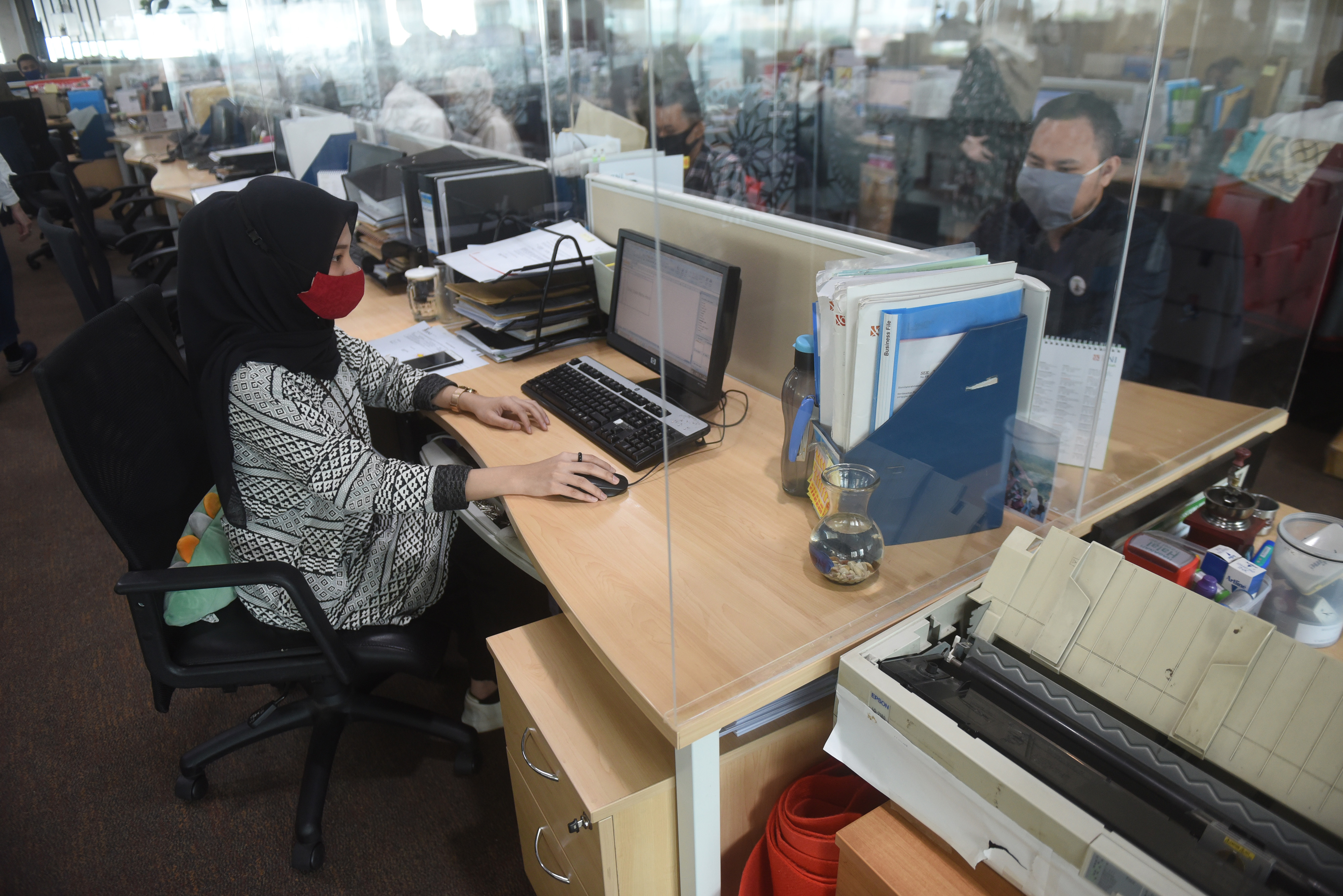 Aktivitas Perkantoran Jelang Penerapan Kembali PSBB Jakarta